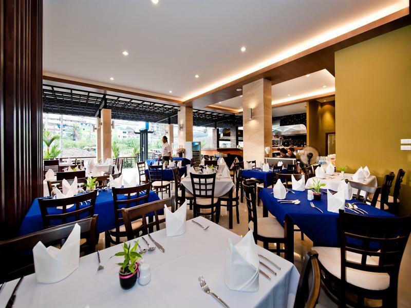 Tuana Blue Sky Patong Hotel Buitenkant foto